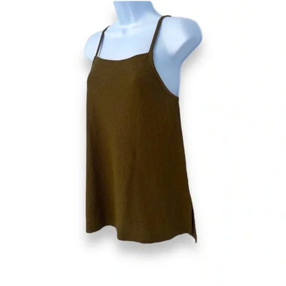 Pair of Madewell Textured Tank Tops Size Small - Picture 5 of 10